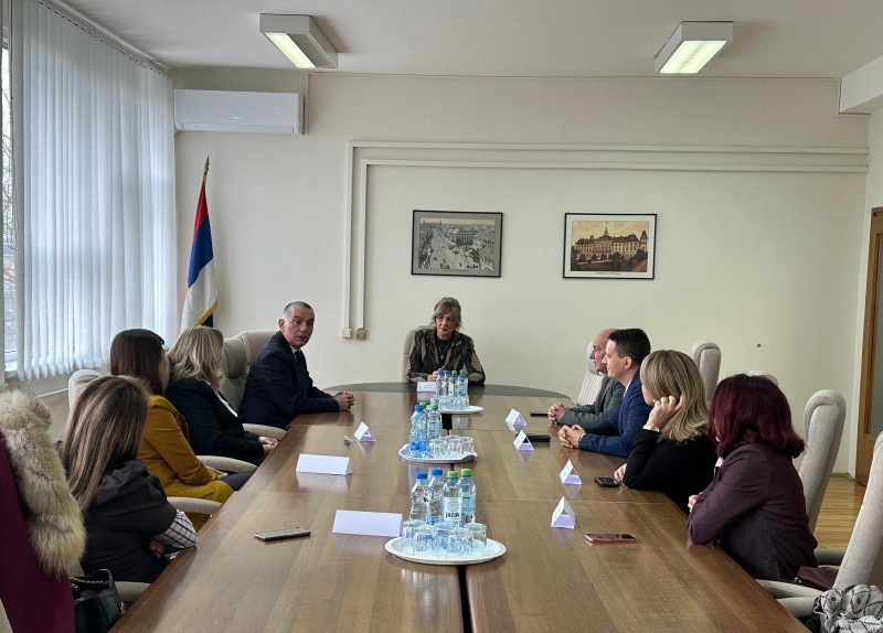 MINISTAR PRAVDE OBI&Scaron;AO PRAVOSUDNE ORGANE U SOMBORU