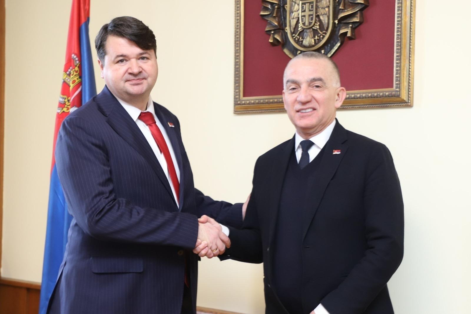 Ministar pravde posetio Ustavni sud i razgovarao sa novim sudijama i predsednikom tog suda