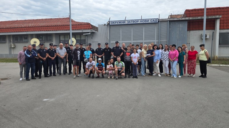 Mlađi nadzornik iz OZ Novi Sad u humanoj misiji u cilju podizanja svesti o srčanim manama kod dece